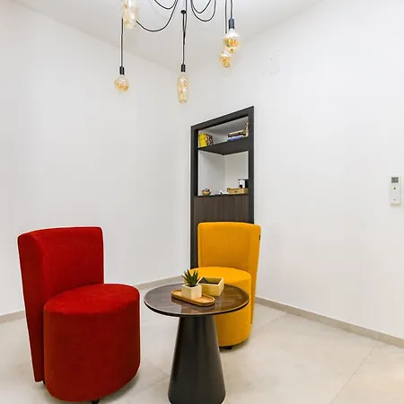 Gatto Matto Bed and Breakfast 4*