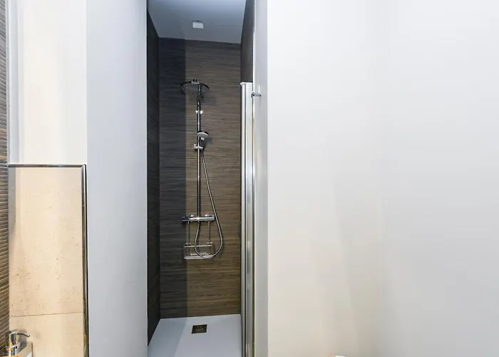 Gatto Matto 4* Brolo